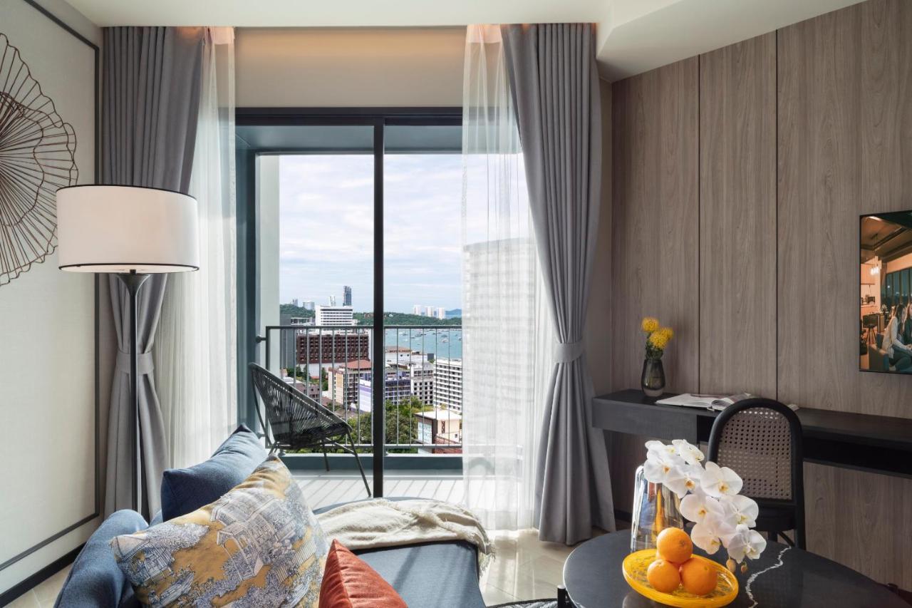 Somerset Pattaya Extérieur photo Deluxe Ocean View