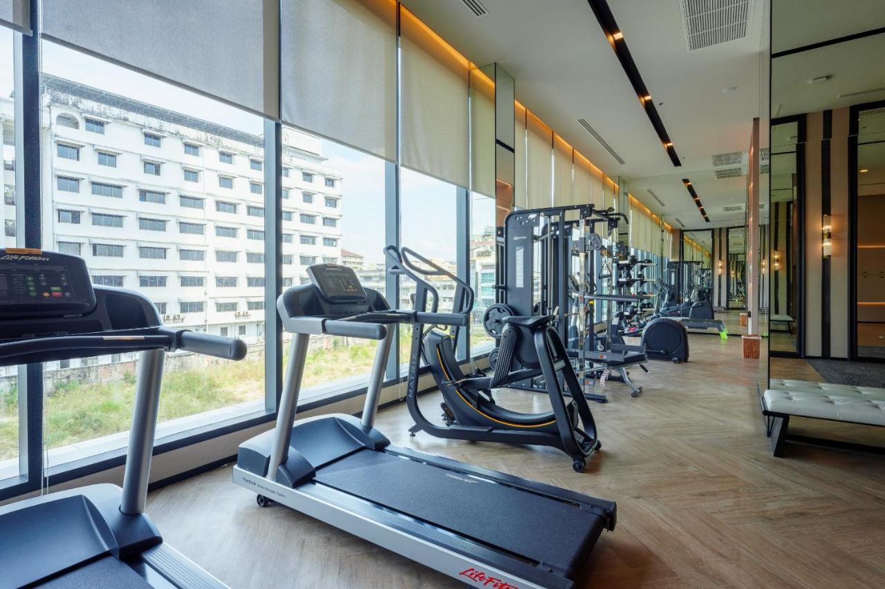Somerset Pattaya Extérieur photo The gym at the hotel